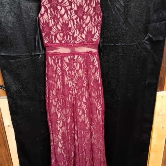 XScape size 2 formal gown - Picture 3 of 5